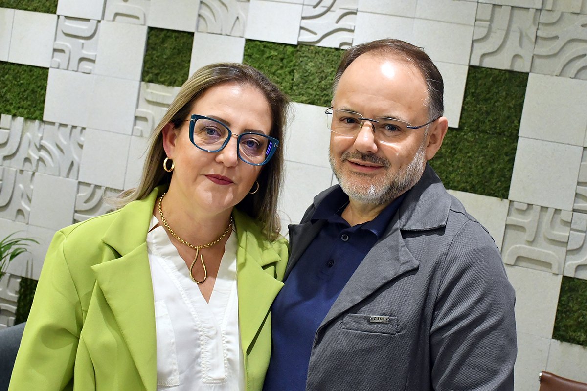 Pércila Abner e Marcos Silva