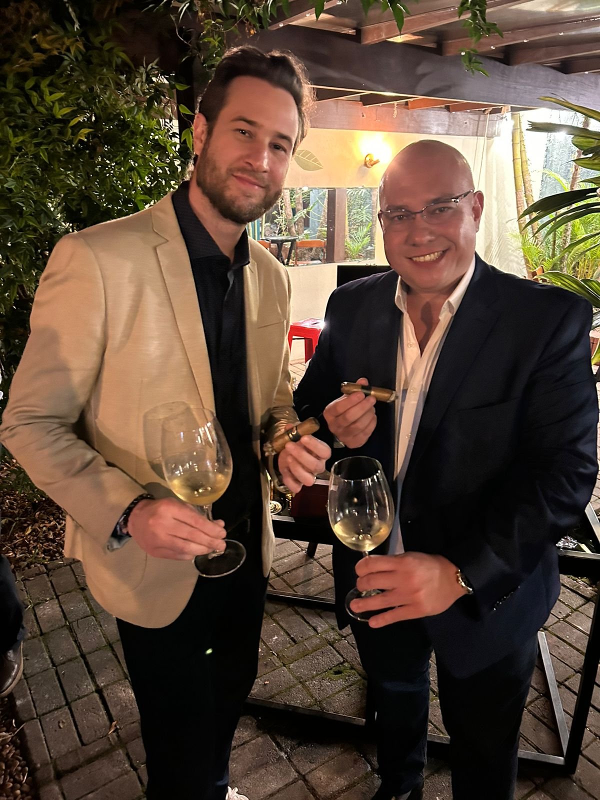 11ª Edição Vinhos e Charutos